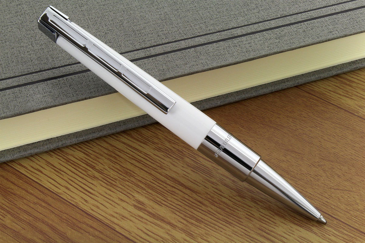 ステッドラー（STAEDTLER） ボールペンプレミアム レシーナ ホワイト 